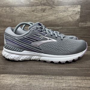 Brooks Adrenaline GTS 19 Gray Womens US Size 12 1202841B060 Running Shoes